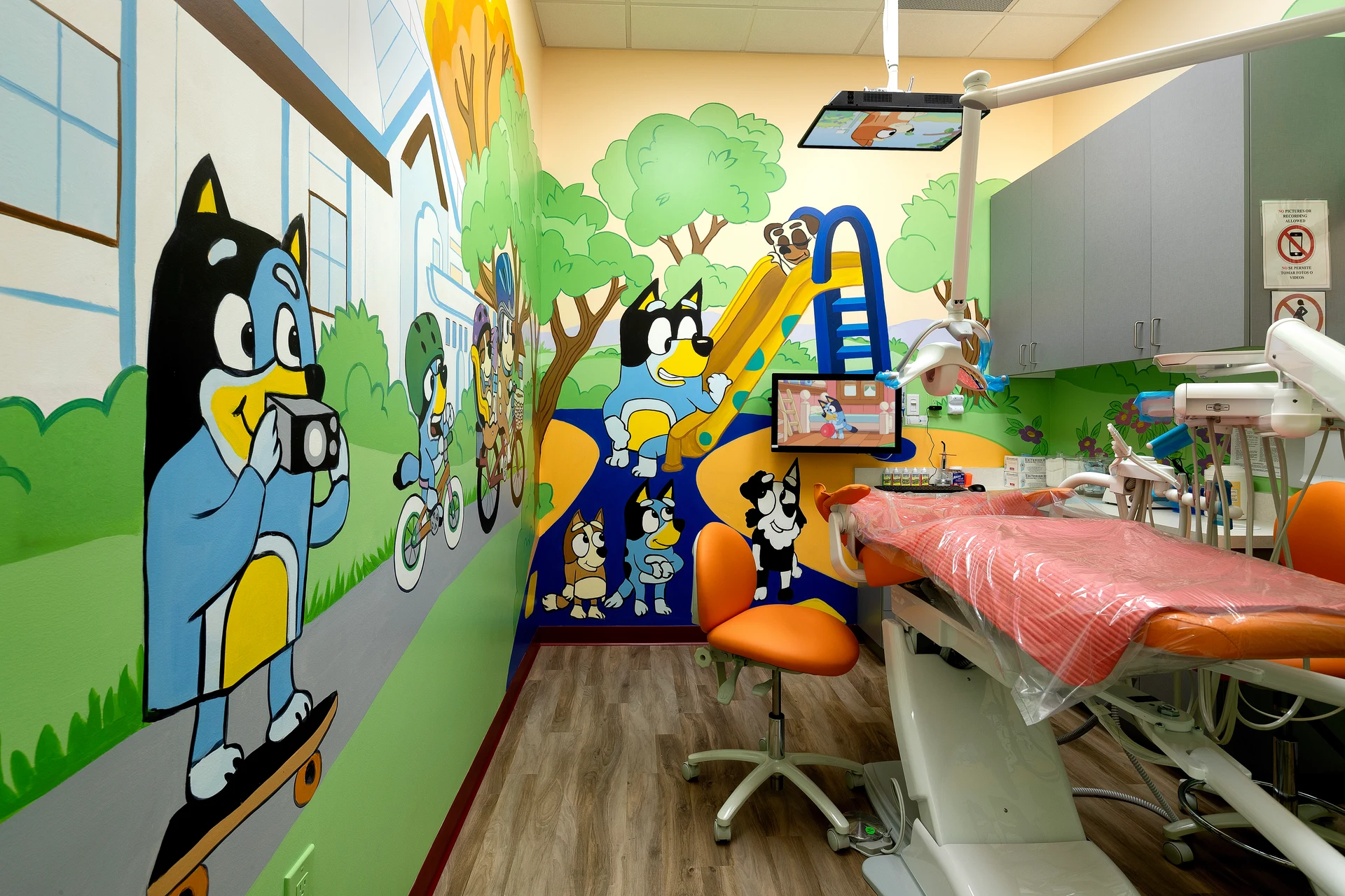 Super Kids Dental Anaheim office interior, photo 7