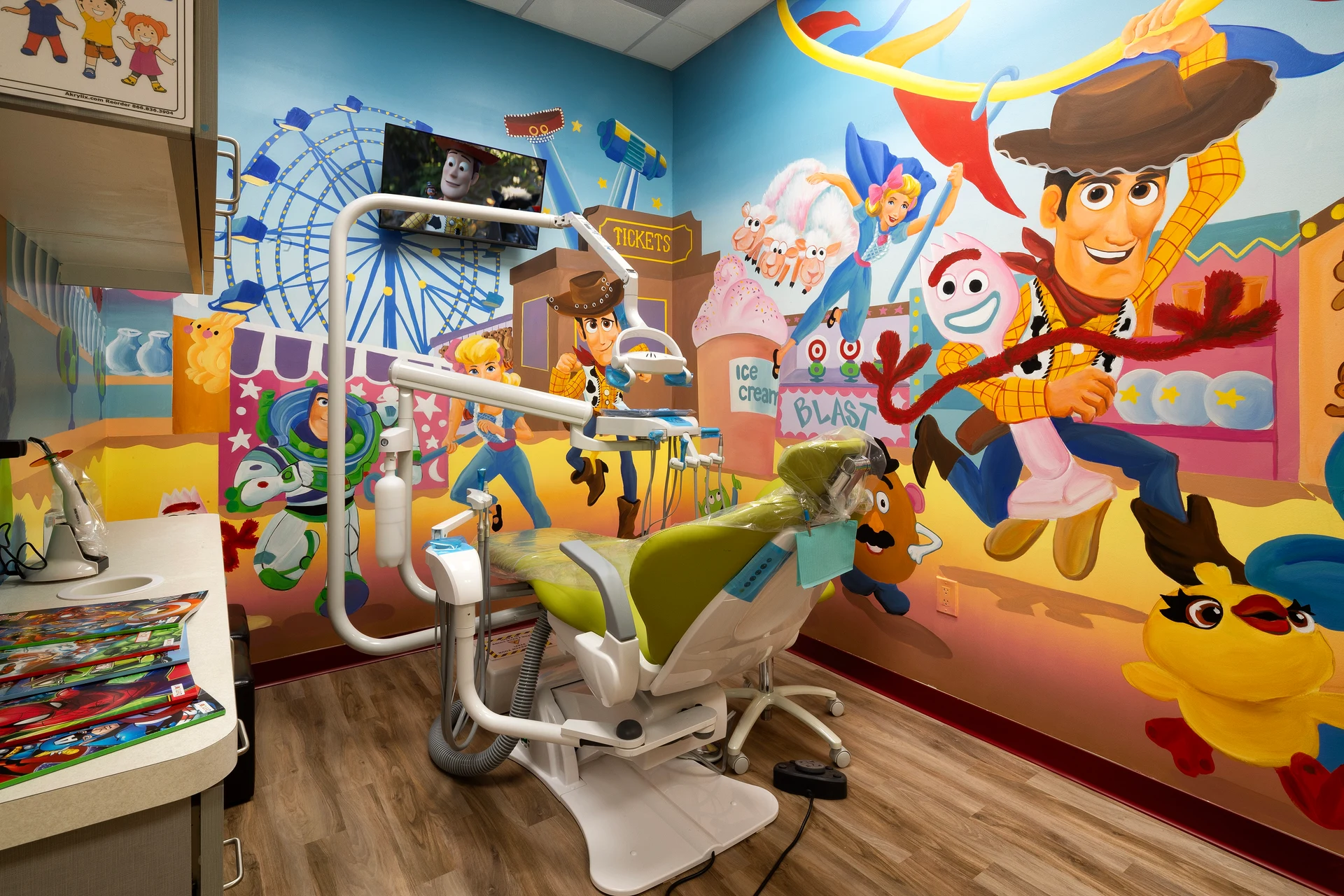 Super Kids Dental themed office space 14
