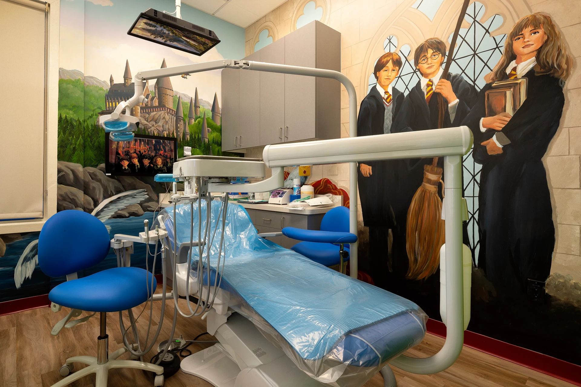 Super Kids Dental Victorville office interior, photo 1