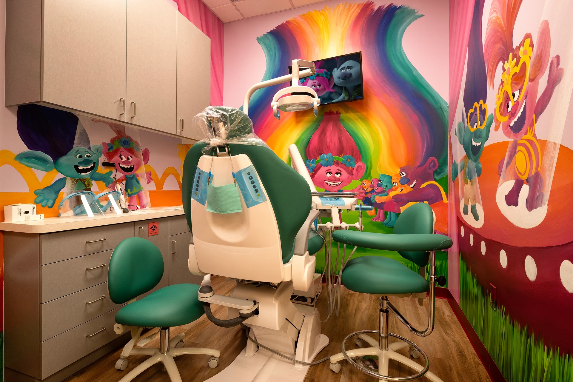 Trolls-themed treatment room at Super Kids Dental Victorville