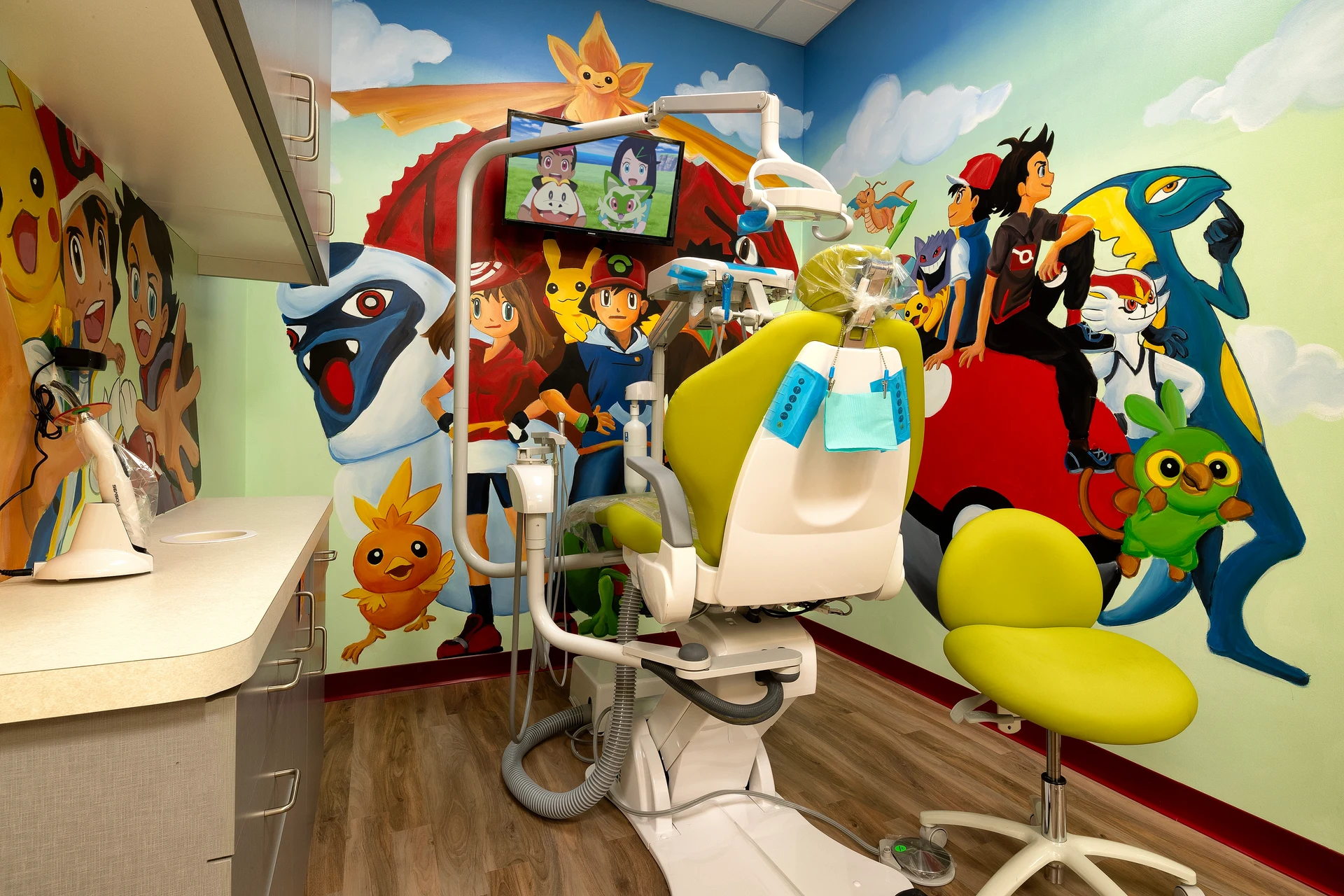 Super Kids Dental Victorville office interior, photo 8